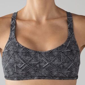 Women's Lululemon Black Patterned Sports Bra